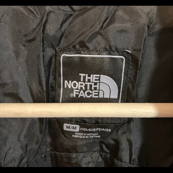 NORTH FACE Winter Coat - Picture 2 of 8
